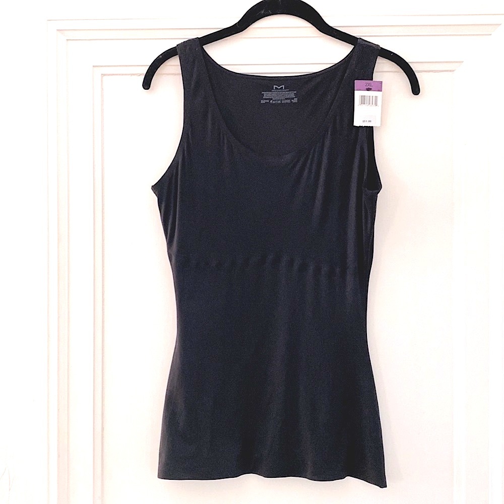 DEAL‼️ Maidenform black camisole shaper